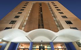 Arrey Executive Hotel